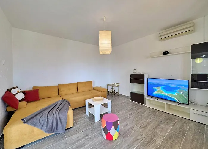 With Parking Space Silo, Krk - 18667 Appartement *